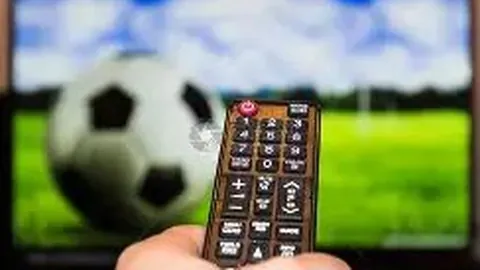 高准翼胜任中卫，避免伊万独守后腰，国足阵容调整，四将出局，双星争锋一选